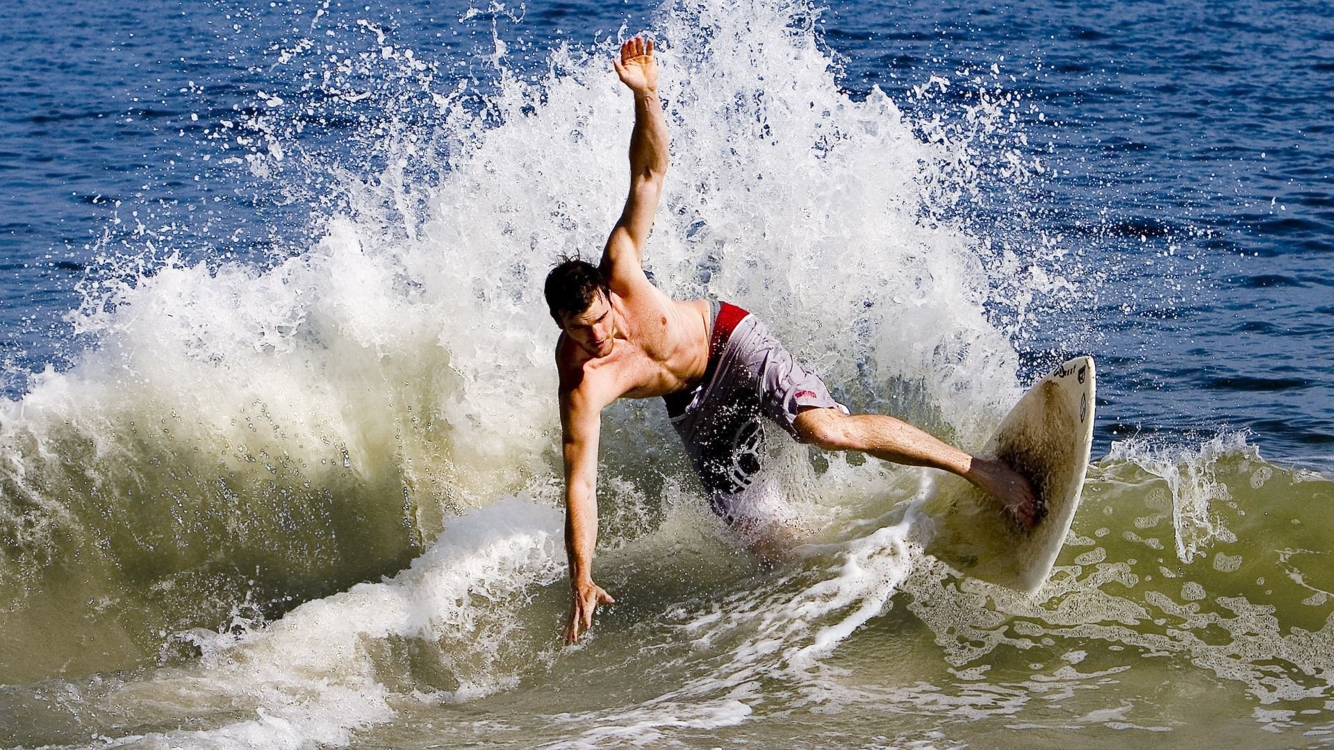 体育新闻中心启动智慧体育内容生态系统建设，智慧体育行业发展